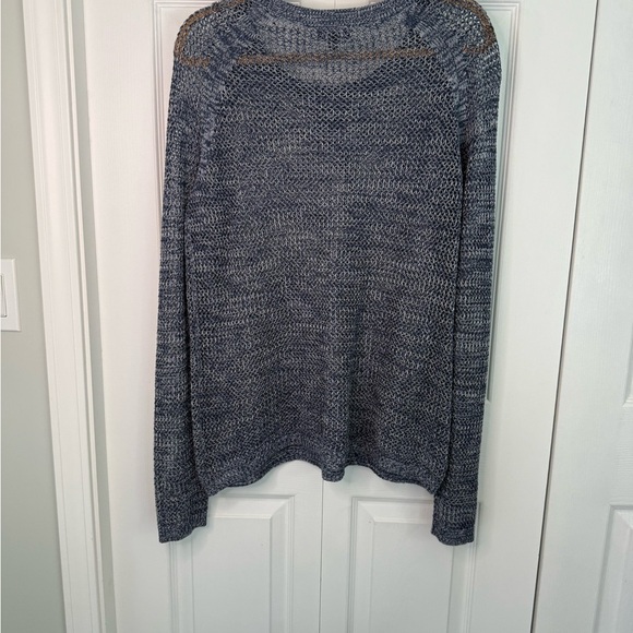 a.n.a Blue V-Neck long sleeve Sweater Lightweight Knit summer sweater size XL - Picture 8 of 9